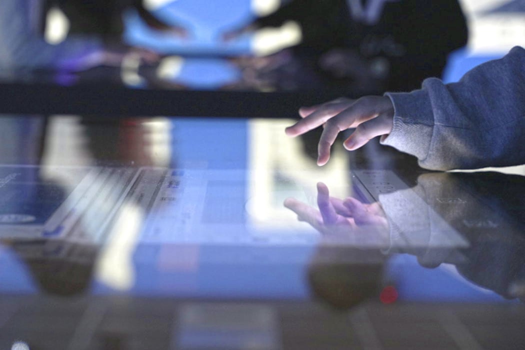 Salas inmersivas interactivas para el sector educativo